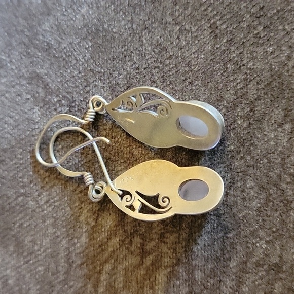 Sterling Silver Rose Quartz Dangle Hook Earrings - Picture 4 of 4